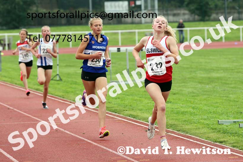 Women and Girls 1500 metres, 2021 North Eastern Track and Field Champs., Middesbrough. Photo: David T. Hewitson/Sports for All Pics